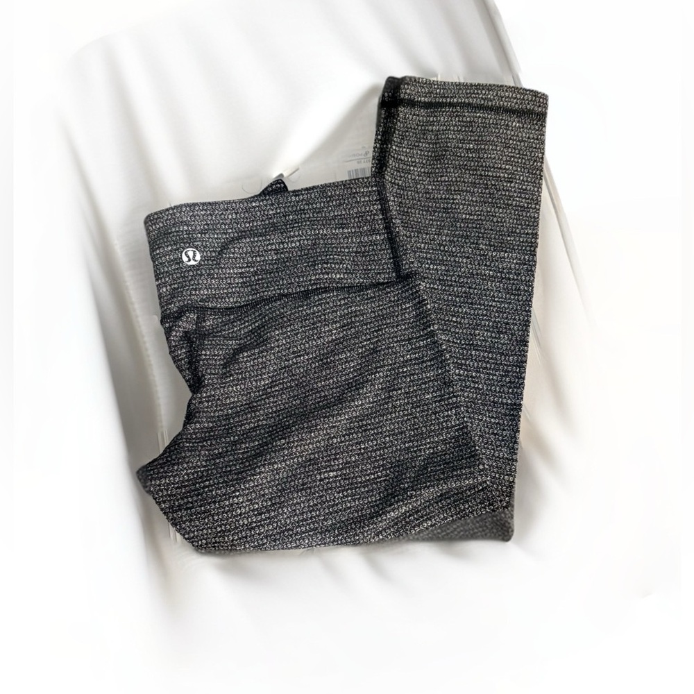 Lululemon Wunder Under High-Rise Crop leggings Size 6